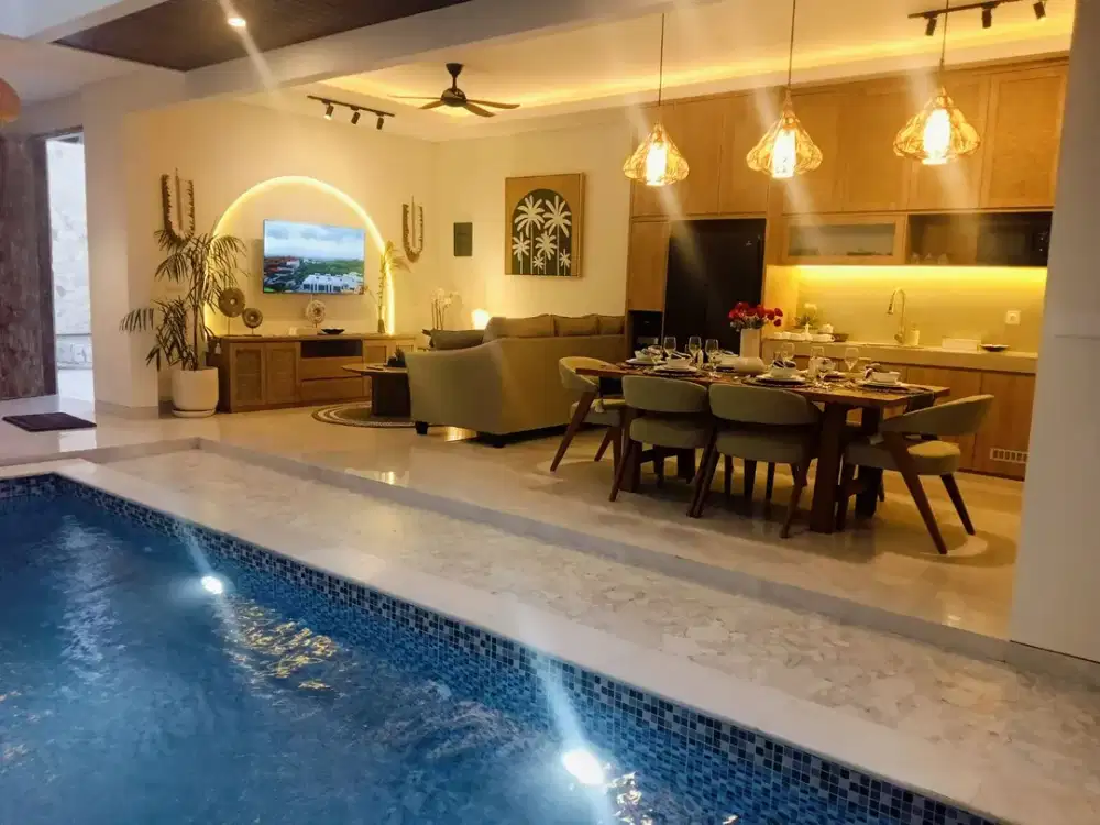 Villa Mewah Kampial Hill Pool dan Ocean View