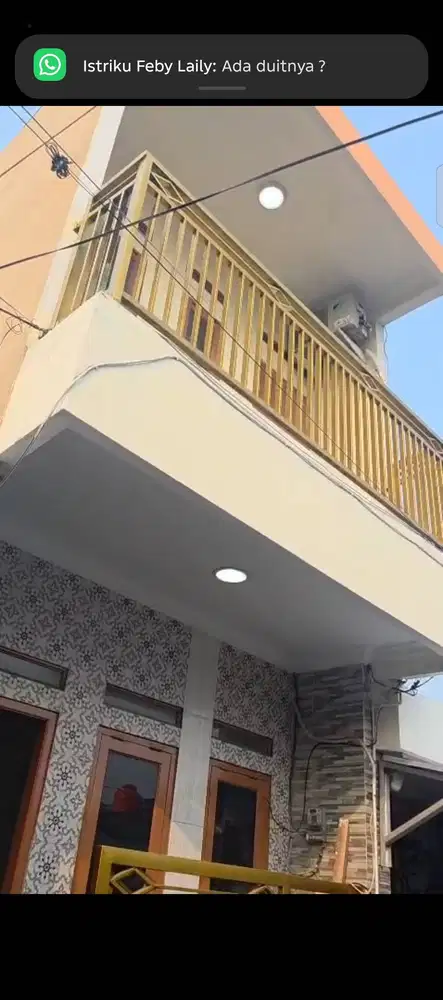 Sewa 1 rumah 2 lantai luas tanah 40 m2