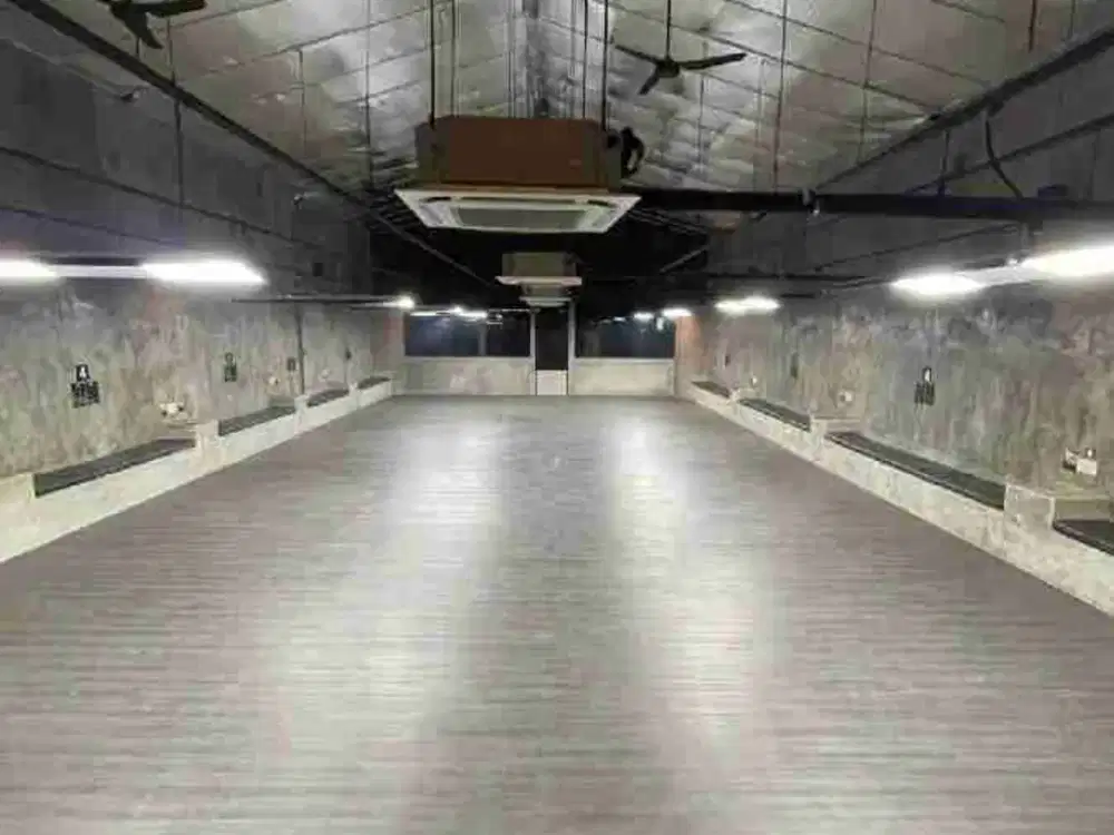 sewakan min 5 th gedung ex Coffee shop bilyard di jln Waturenggong Denpasar dekat kampus Unud