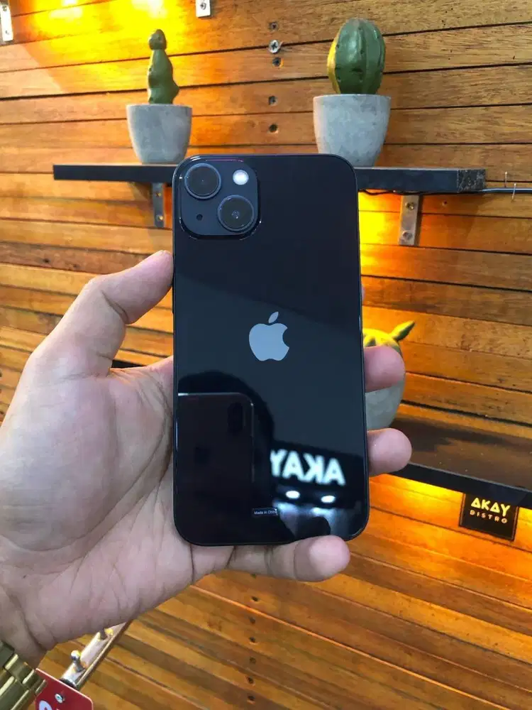 Terima Beli iPhone Bekas Pemakaian Pribadi