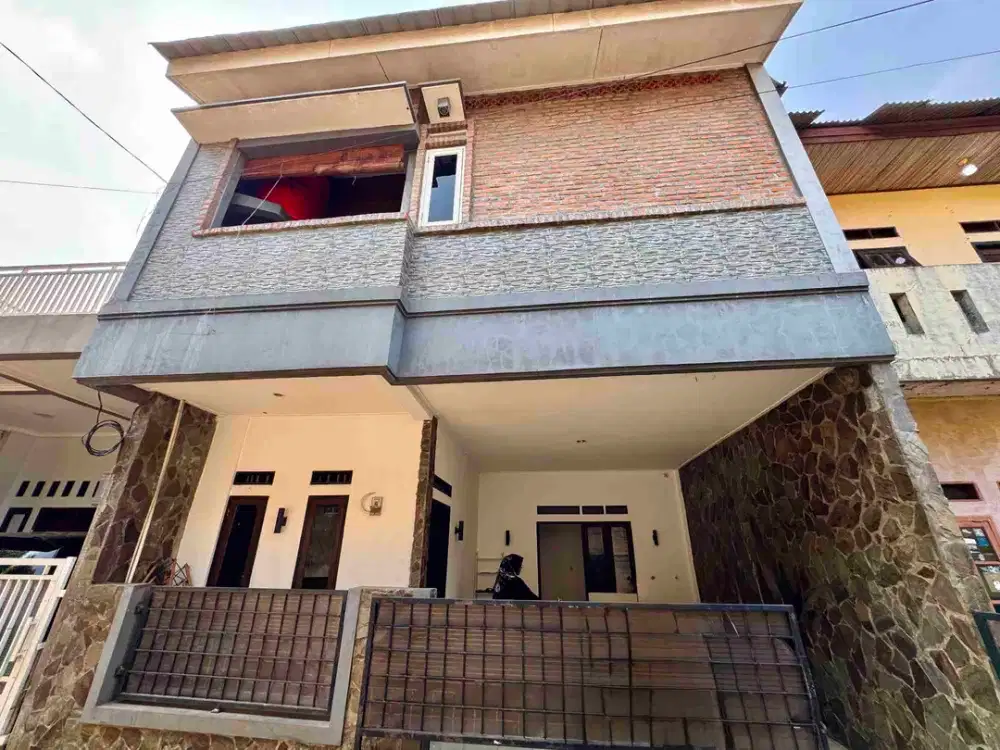 RUMAH KEREN..! DEKET LRT CIKUNIR 1 JATIBENING PONDOK GEDE - BEKASI