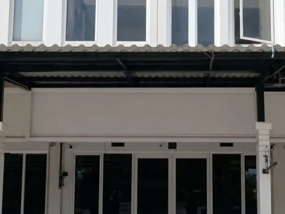 Ruko Bizzhome di Pakuwon City