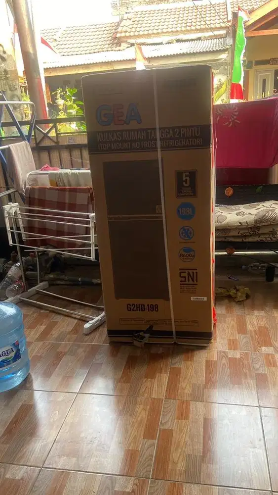 Jual kulkas baru merk GEA  masih segel