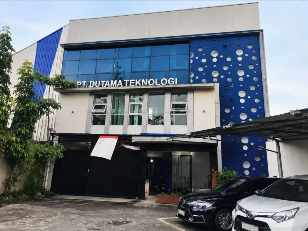 Gedung Kantor 3 Lt Strategis di Soekarno Hatta Bandung