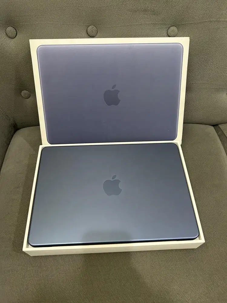 Macbook Neo 512 like new garansi panjang