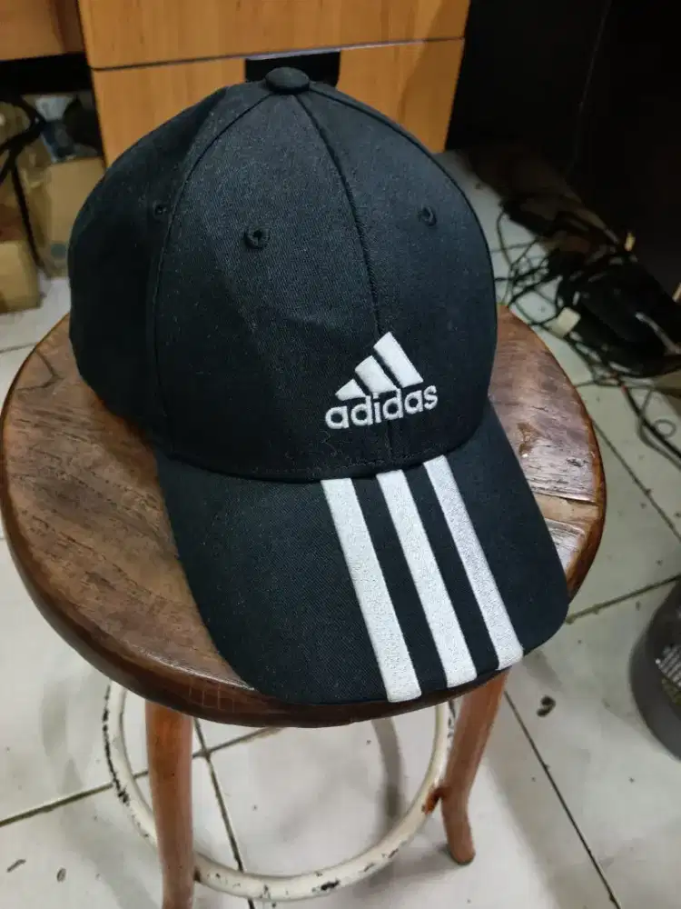 Topi adidas original