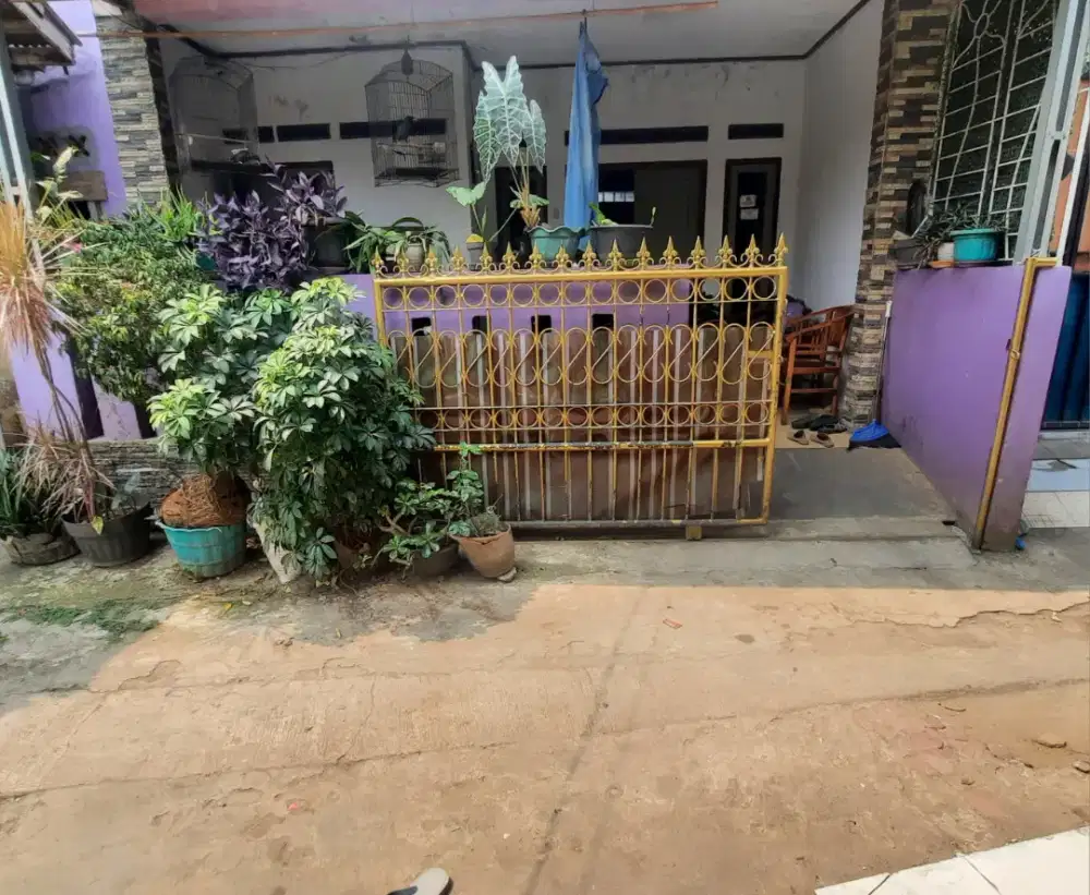 DI JUAL RUMAH 4 KAMAR TIDUR