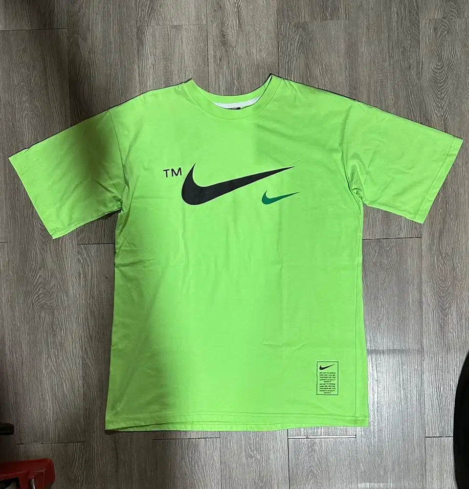 Nike Swoosh Neon Tee Size XL
