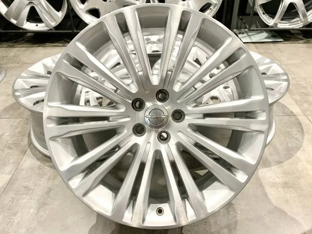 Velg OEM Chrysler 300C, R-20, Lebar 8, PCD 5x115/114