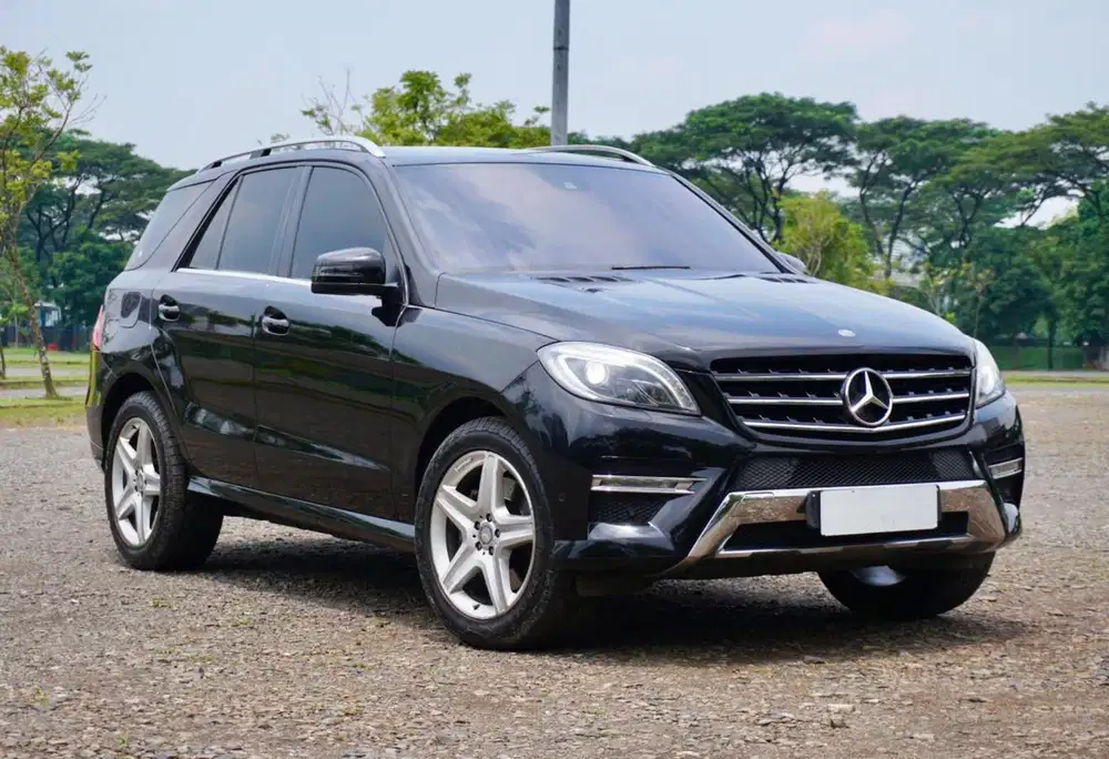 HOT ITEMS ! Mercedes Benz ML400 AMG W166 Black on beige 2015 / 2016