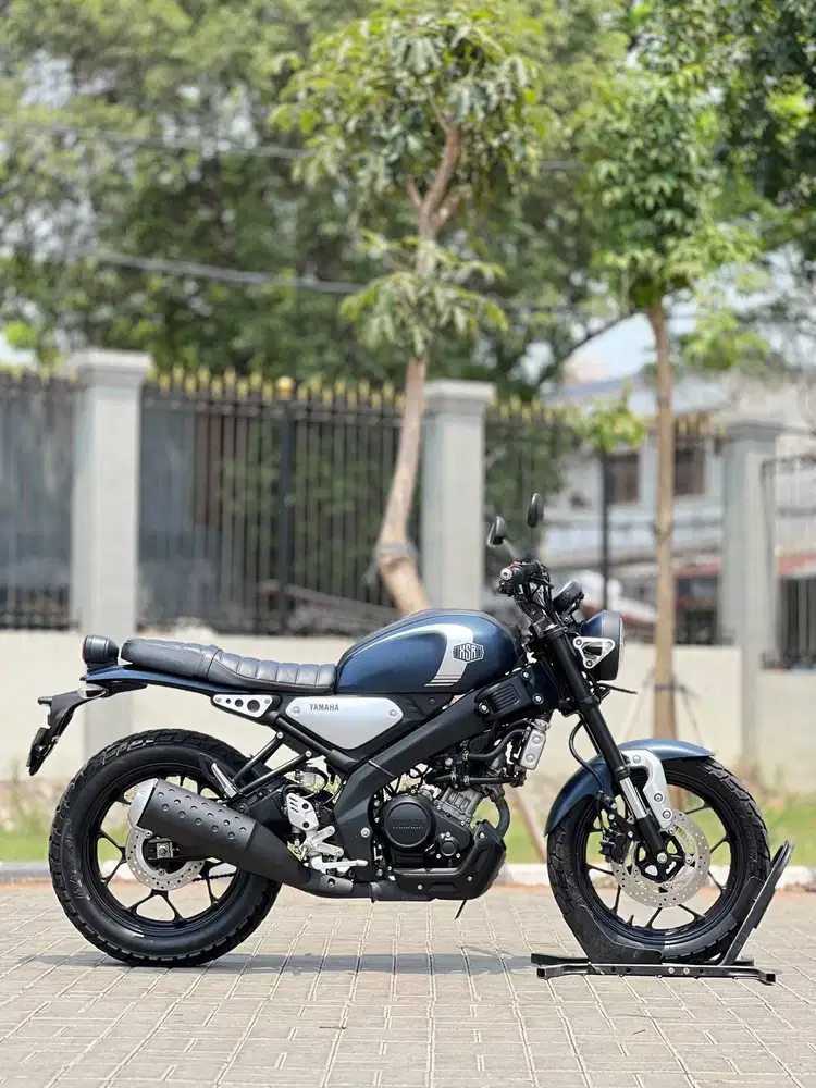 YAMAHA XSR 155 BIRU 2022 KM LOW FULL MULUS