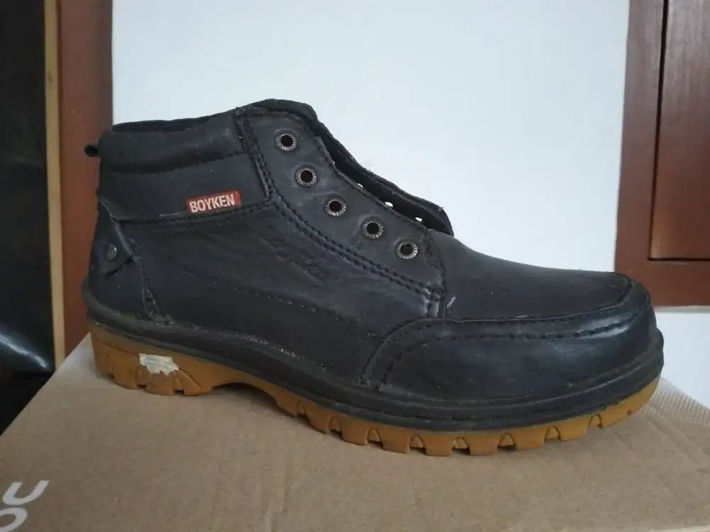 Sepatu Boot Kulit Sapi Asli kode FNB