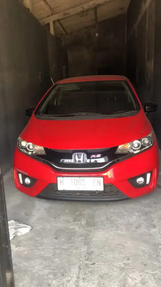 Dijual cepat mobil honda jazz 2017