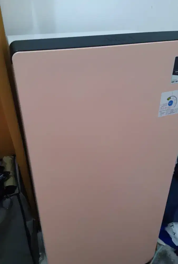 Kulkas 1 pintu AQUA AQR-D205 PEACH