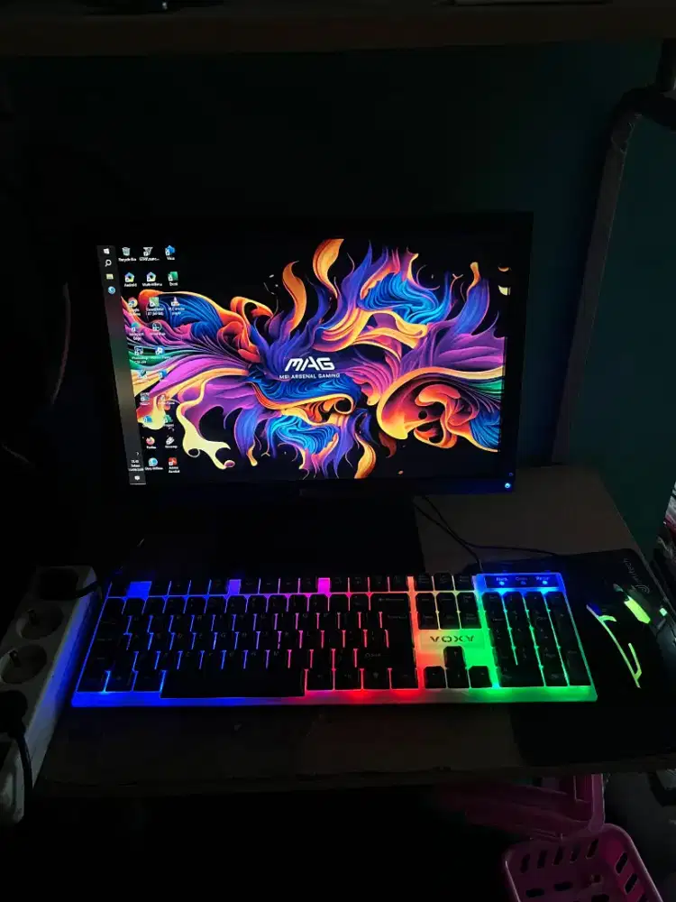 1 set komputer amd A4 Cocok untuk Game Desain Kerja dll