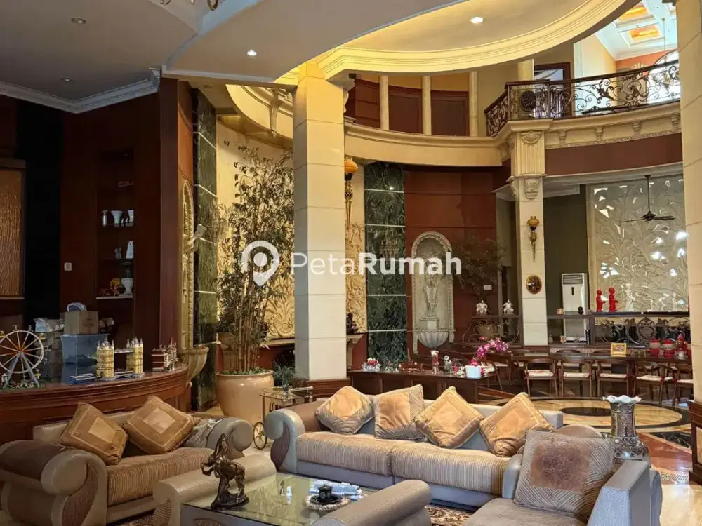 DIJUAL KOMPLEK TAMAN MALIBU - NURI (DAERAH POLONIA)