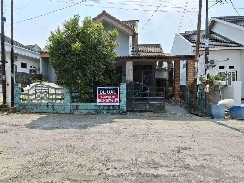 Dijual rumah dalam komplek villa Sukajaya jalan Abusamah Sukabangun Palembang