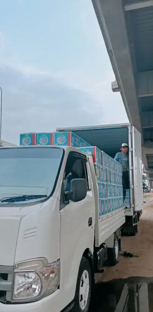LOWONGAN UNTUK DRIVER DAN KNEK TANPA IJASAH LANGSUNG KERJA, PENGALAMAN