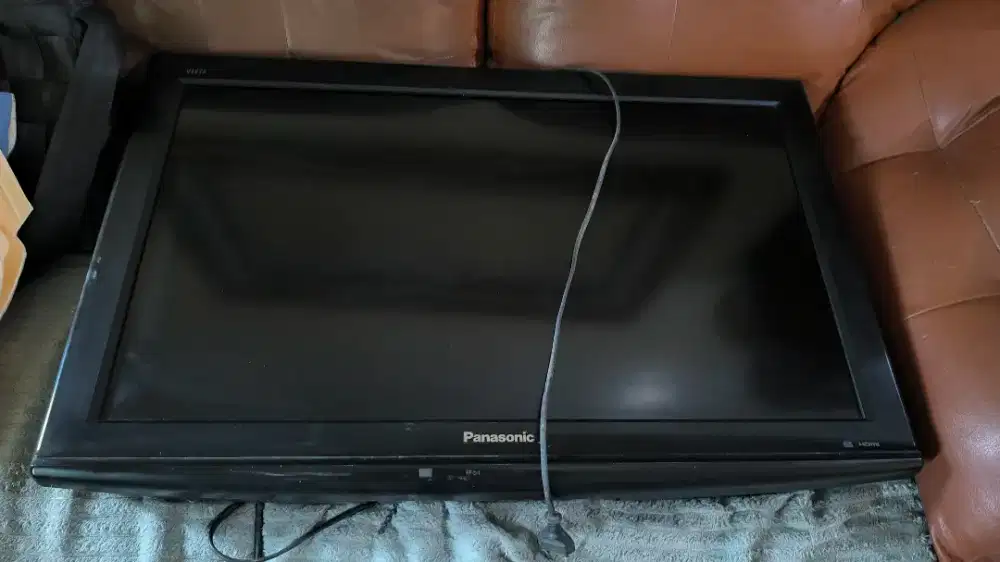 Panasonic 32 inch tanpa remote normal