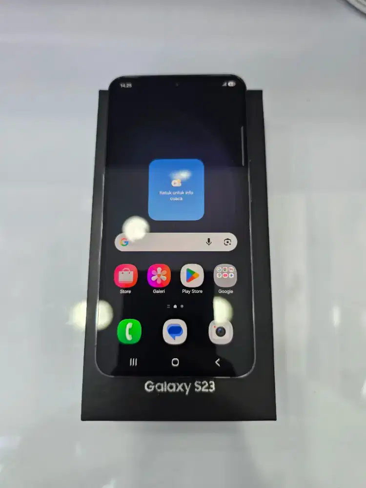 Samsung S23 5G 8+8/256Gb Black Ex Garansi resmi SEIN -MasterCom