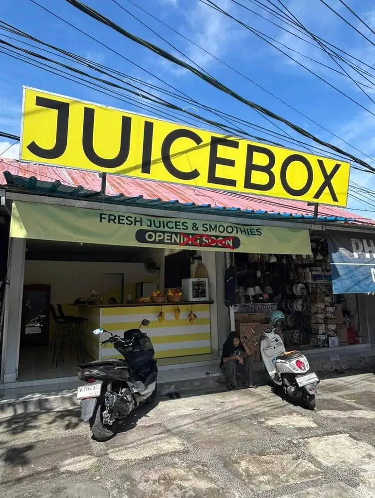 Staff Jus & Smoothie