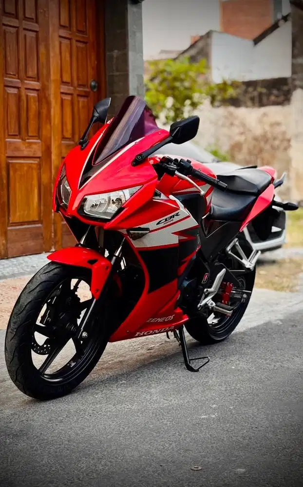 HONDA CBR ISTIMEWA KM RENDAH AD WONOGIRI