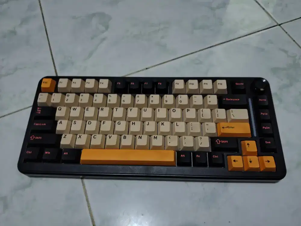Keyboard Mechanical 82 Keys Rexus AETHER A-75