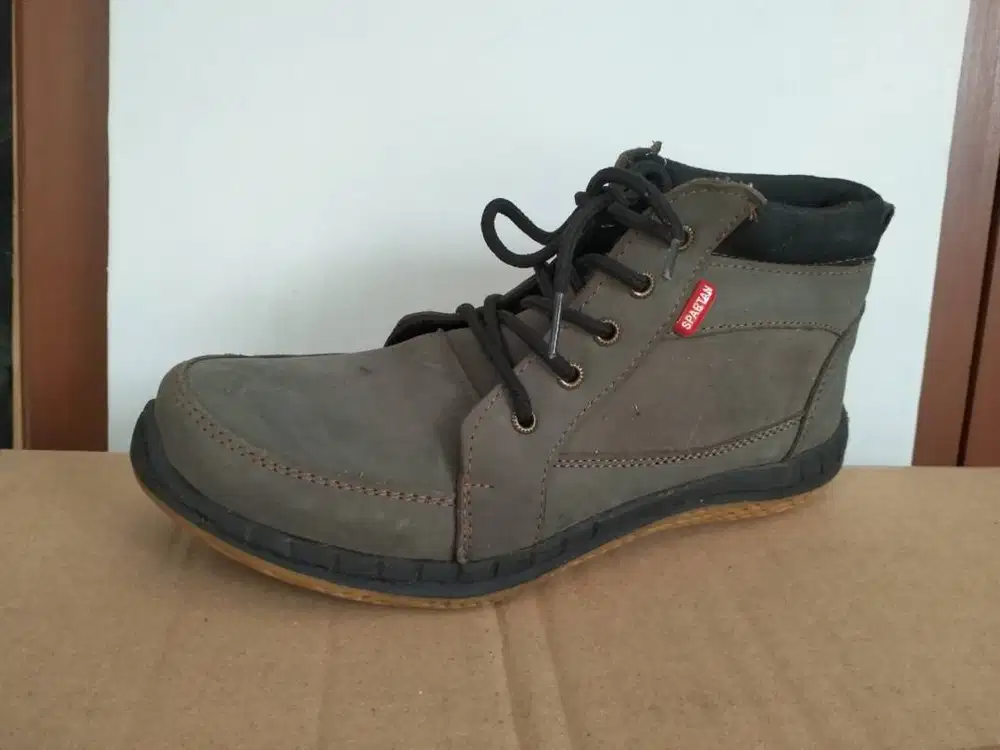 Sepatu Boot Kulit Asli kode FTAB