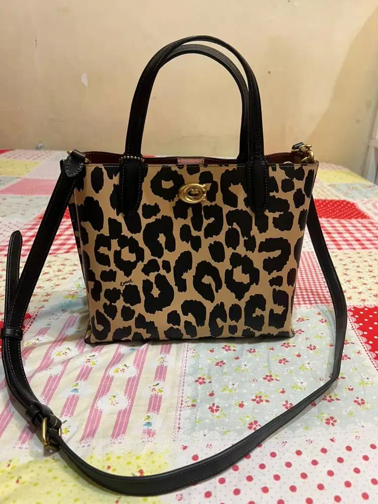 Coach Willow Tote Leopard Original Retail/Store