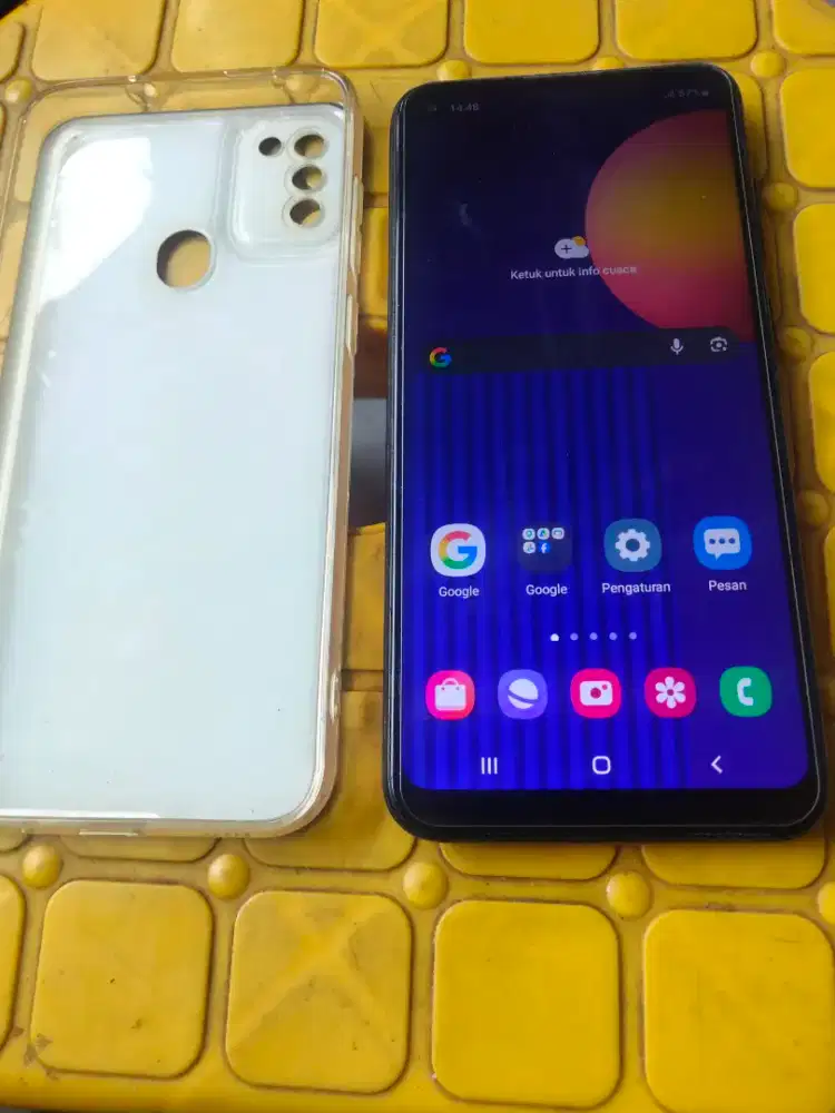 Samsung m11 ram 3/32 mulus 90% batre kuat