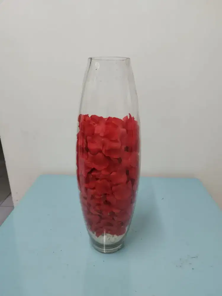 Vas Bunga Elegan