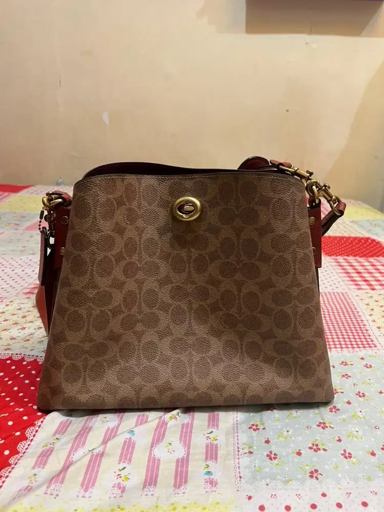 Coach Willow Bucket Bag Original Retail/Store