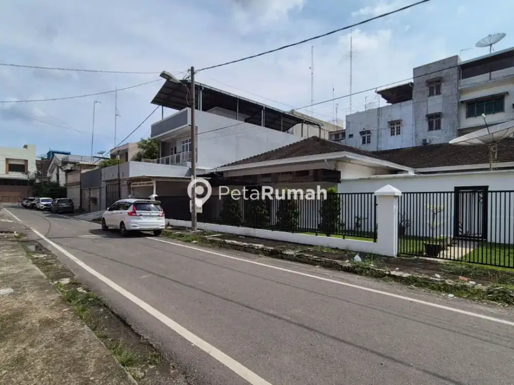 DIJUAL JALAN LOMBOK - DAERAH HM YAMIN (RICKY YOE)
