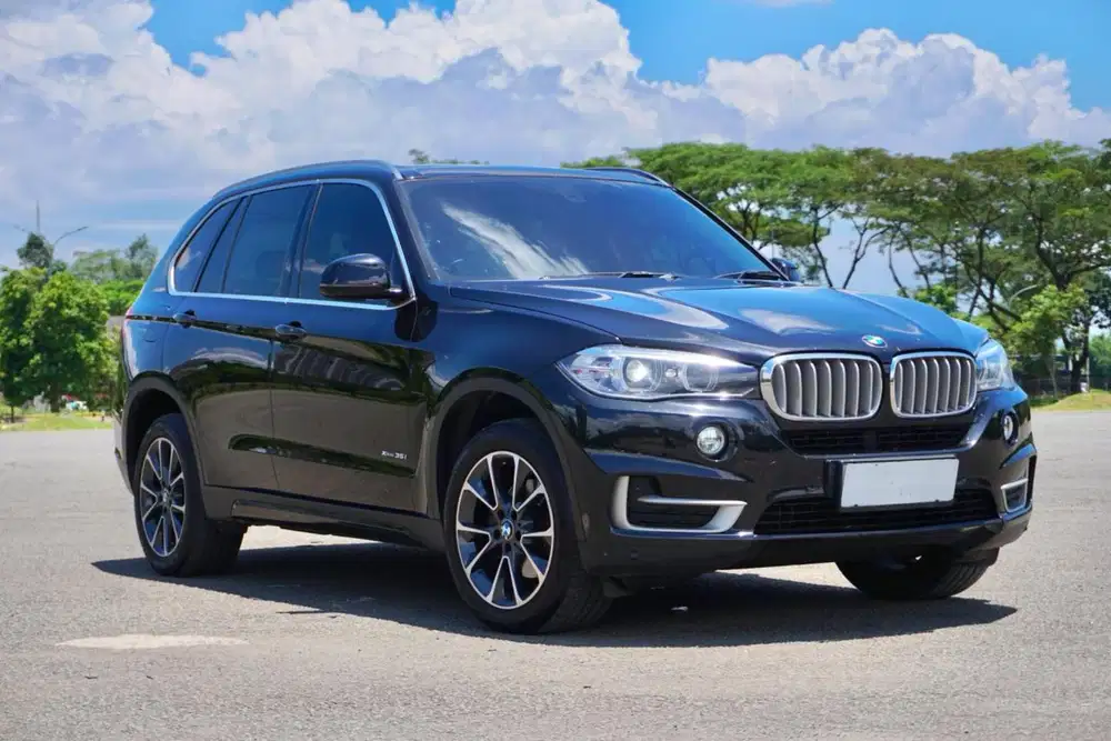 HOT ITEMS ! BMW X5 F15 xDrive35i xLine Panoramic Sunroof 2017