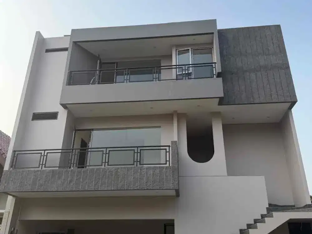 Bangunan Mandiri Tipe Minimalis Modern Berlokasi Di Sutera Jelita