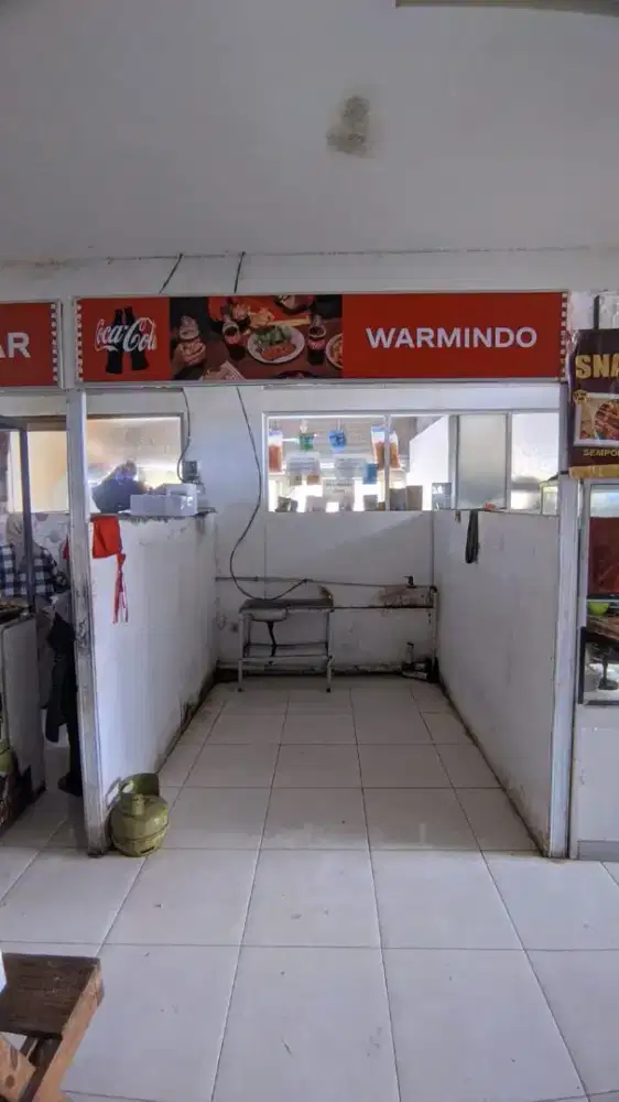 Di jual/di sewakan ruang usaha Murah dan strategis