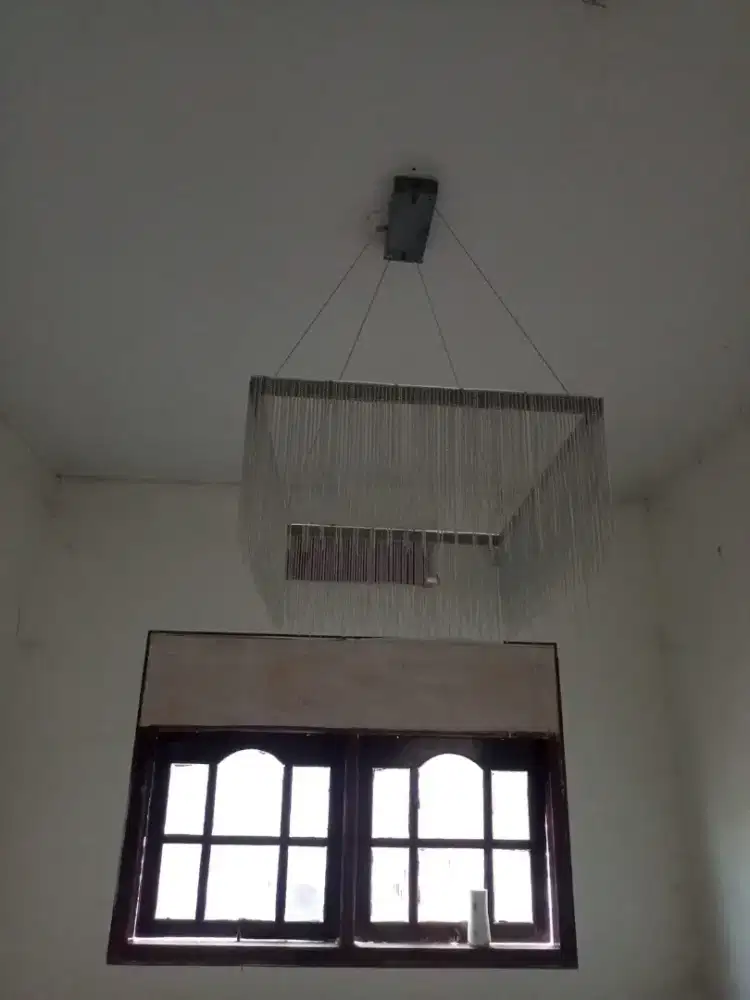 Chandelier kotak