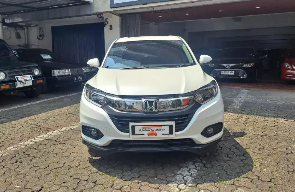 HONDA HR-V 1.5 E CVT AT