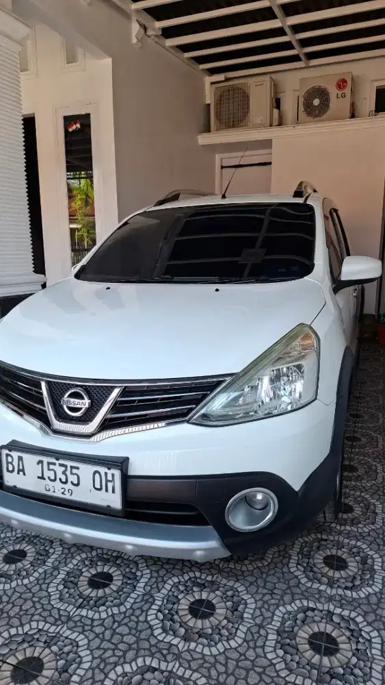 Dijual Grand Livina Xgear 1.5 CVT