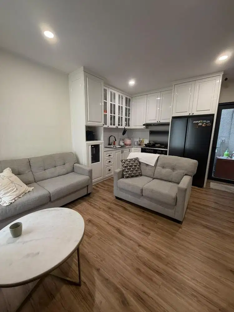 DISEWA RUMAH FULL FURNISH