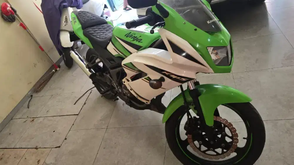 Kawasaki ninja rr new limited edition aniv 30th