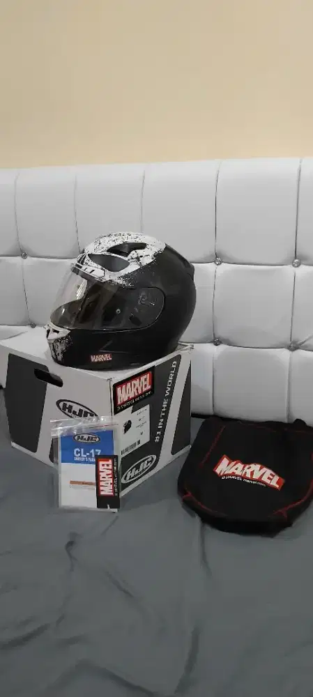 Helm HJC Preloved