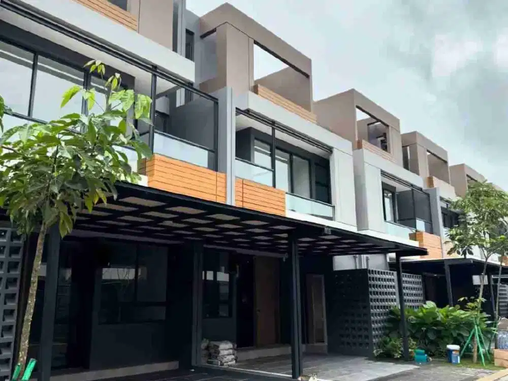 Rumah Second rasa Baru Full Furnish di BSD Serpong
