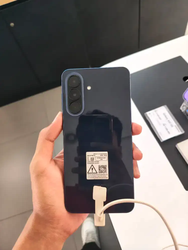 Kredit Samsung A57 syarat KTP dan Hp pribadi saja