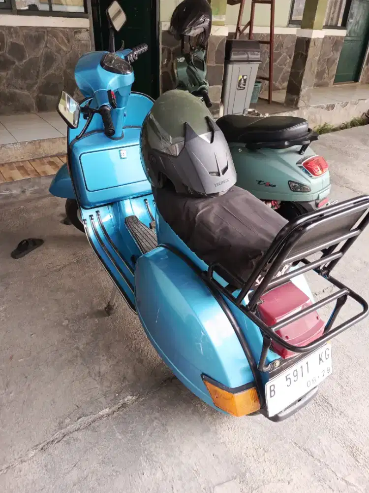 dijual vespa PX THN 1985
