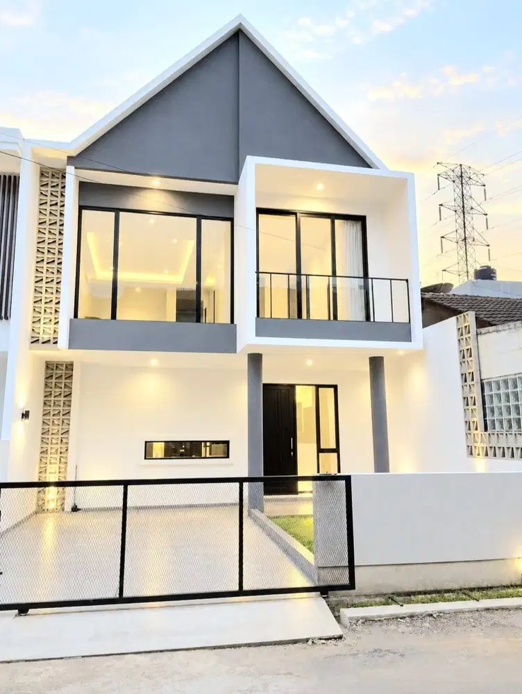 Dijual Rumah Baru Minimalis di Taman Kopo Indah Bandung