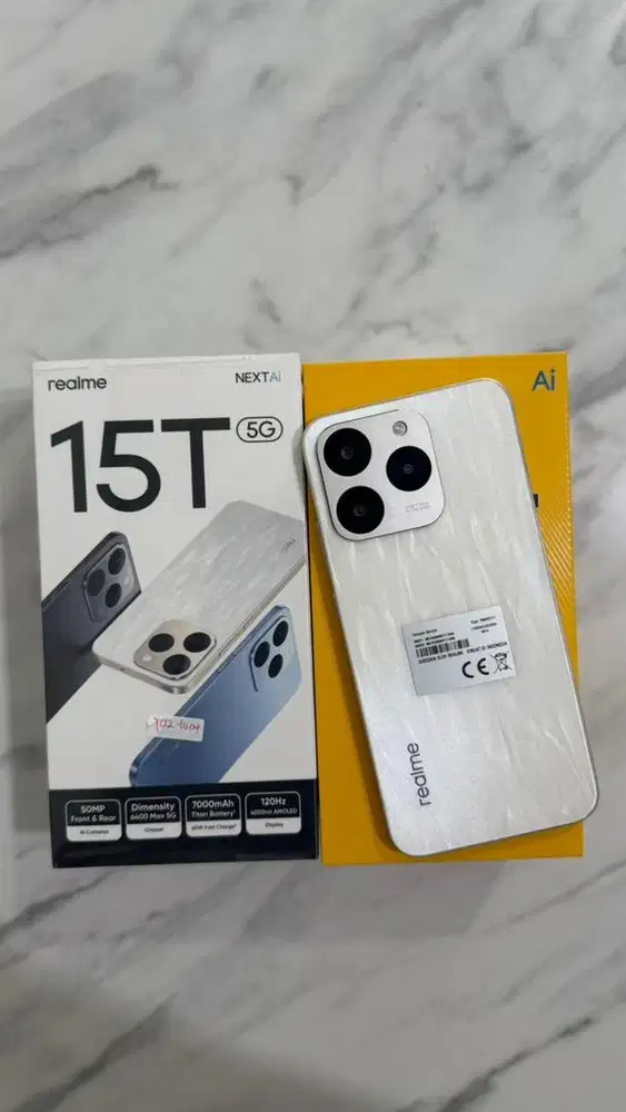 Realme 15T (5g) ram 8/128