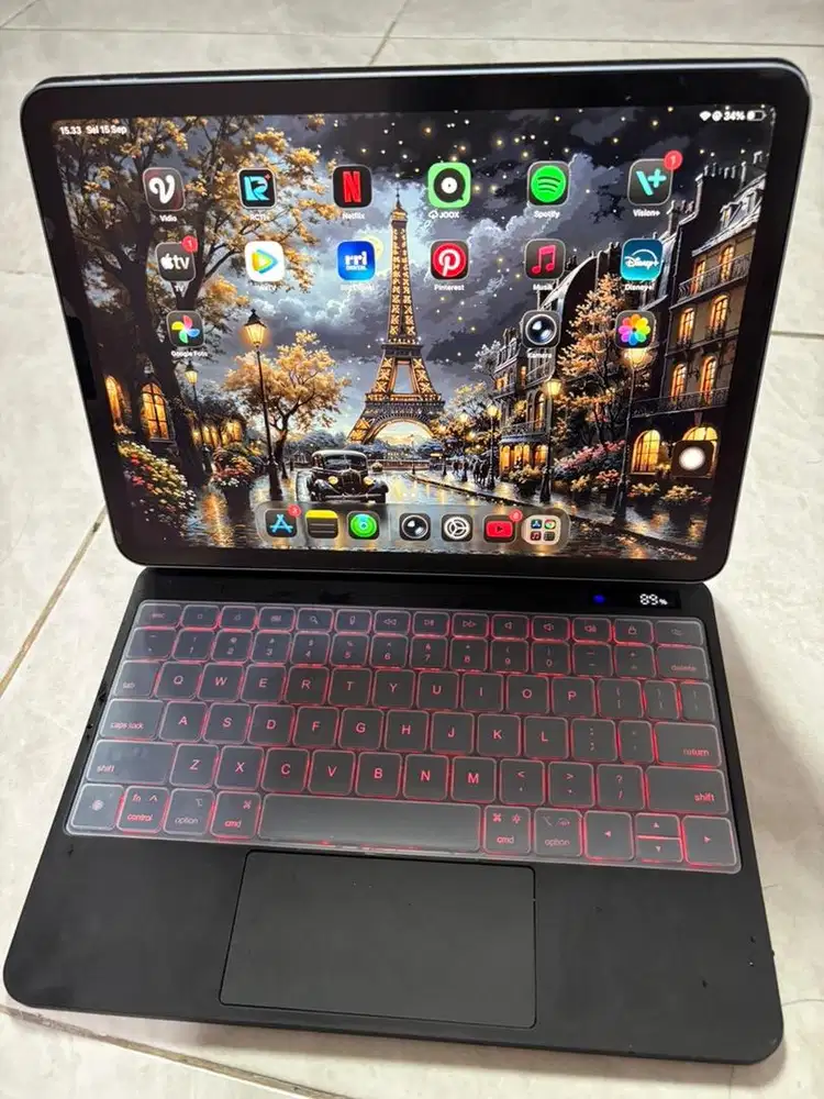 iPad air 4 2020 second 64 gb Wifi Only + Free Magnet Keyboard