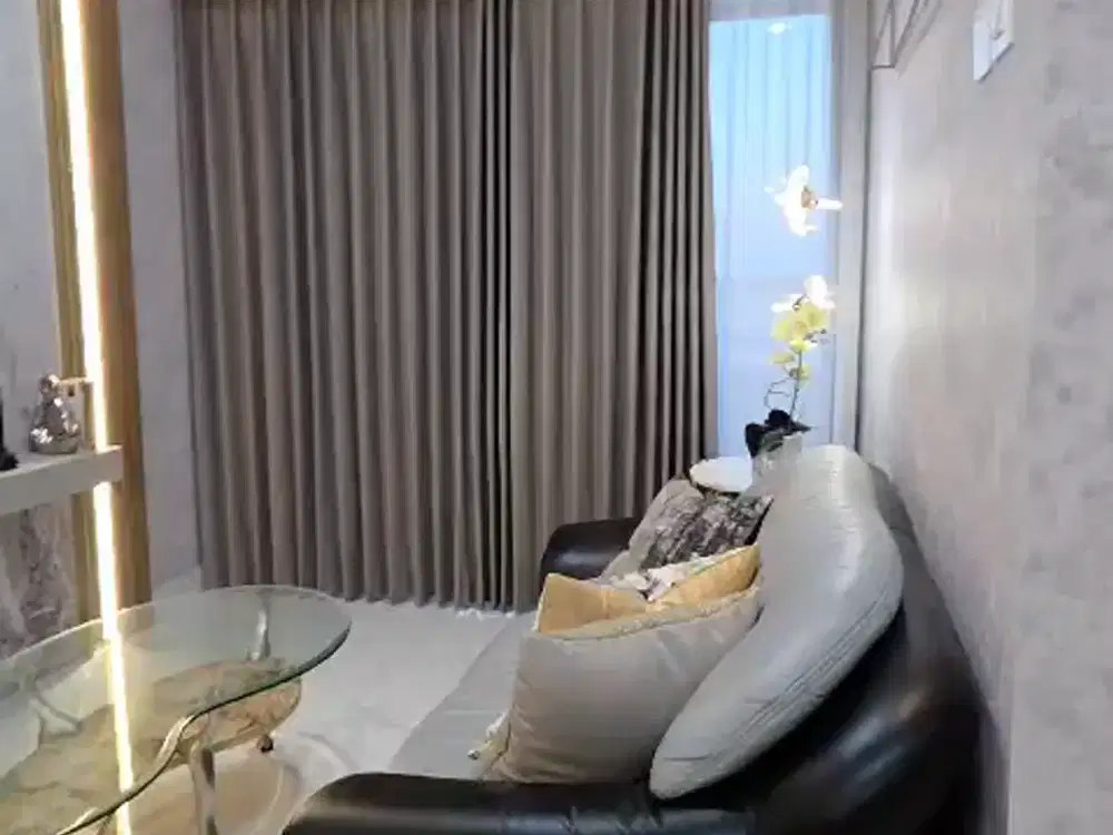 AUD.A073 Unit Cozy Mewah Apartemen LaViz, Surabaya Nyaman untuk Keluarga
