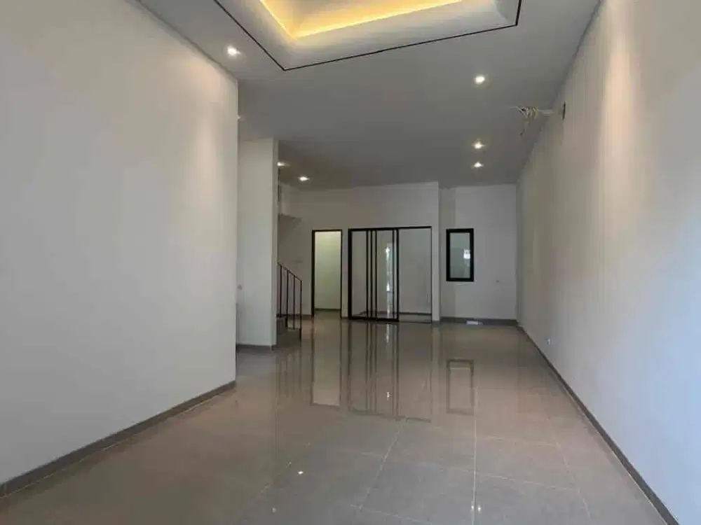 Brand New Rumah Bangunan Mandiri di Sutera Flamboyan